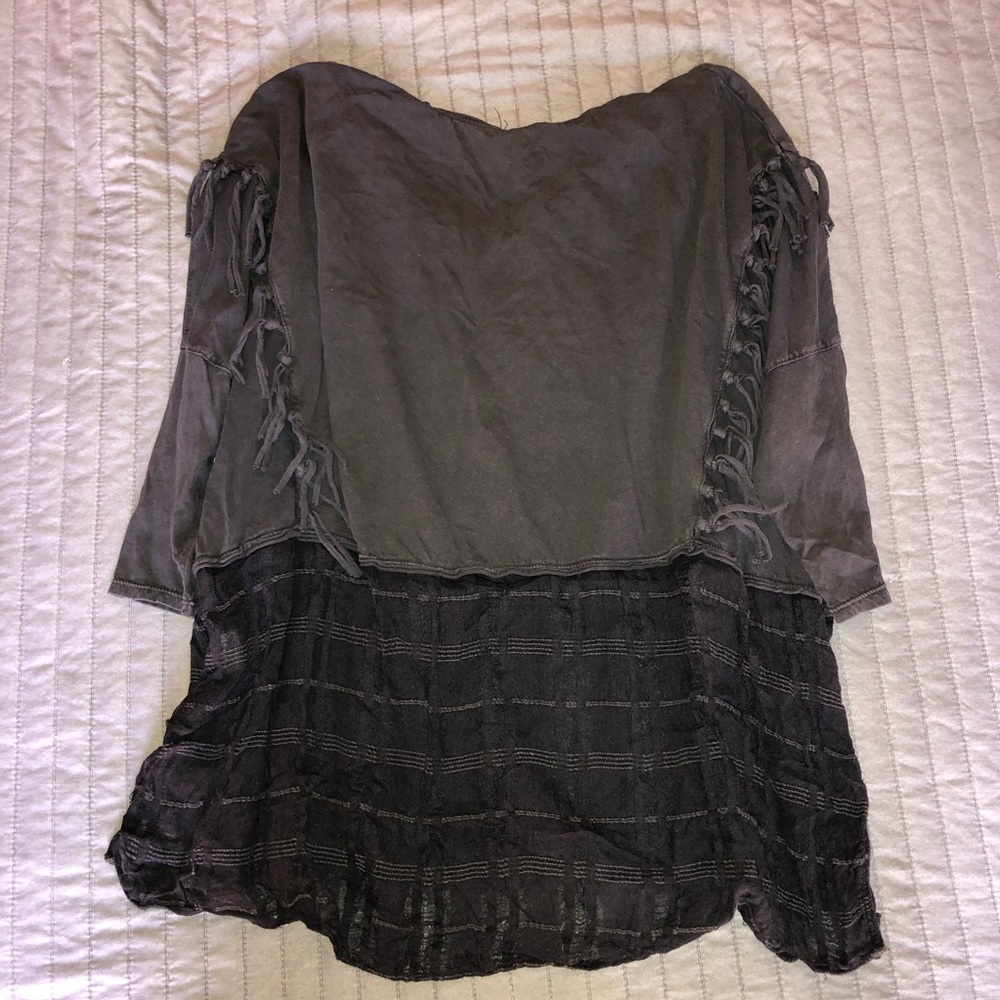 ✨sale✨ Free People Top w/ Fringe - Picture 2 of 4